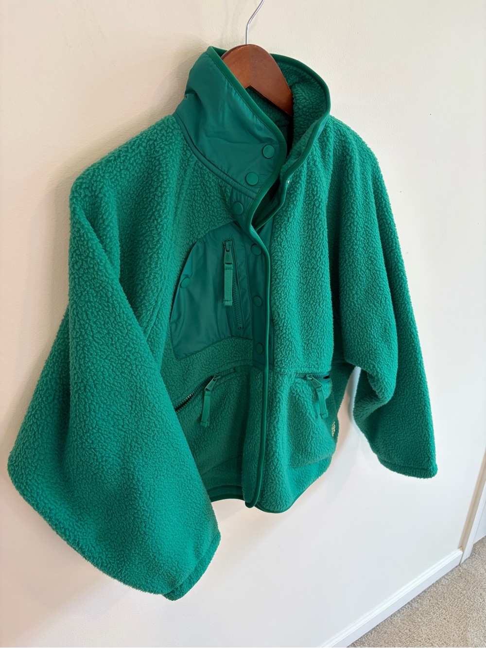 FP Movement Hit the Slopes Fleece Jacket Green Size Small NWOT - Picture 11 of 16